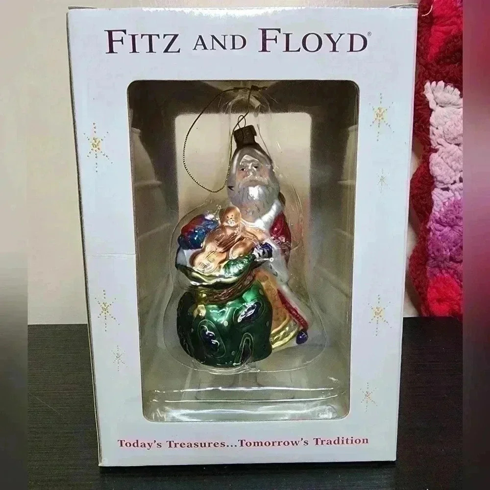 FITZ & FLOYD SANTA WITH TOY BAG GLASS CHRISTMAS TREE ORNAMENT 2002 With Box
